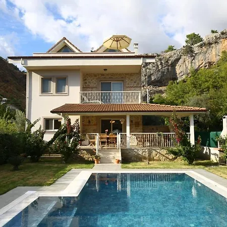 Inn Villa Вилла *